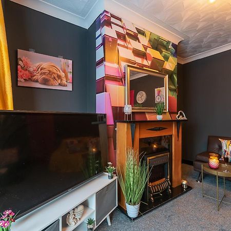 J'S Home Away From Home Fresh 2 Bedroom Garden Parking Kingston upon Hull Exterior foto