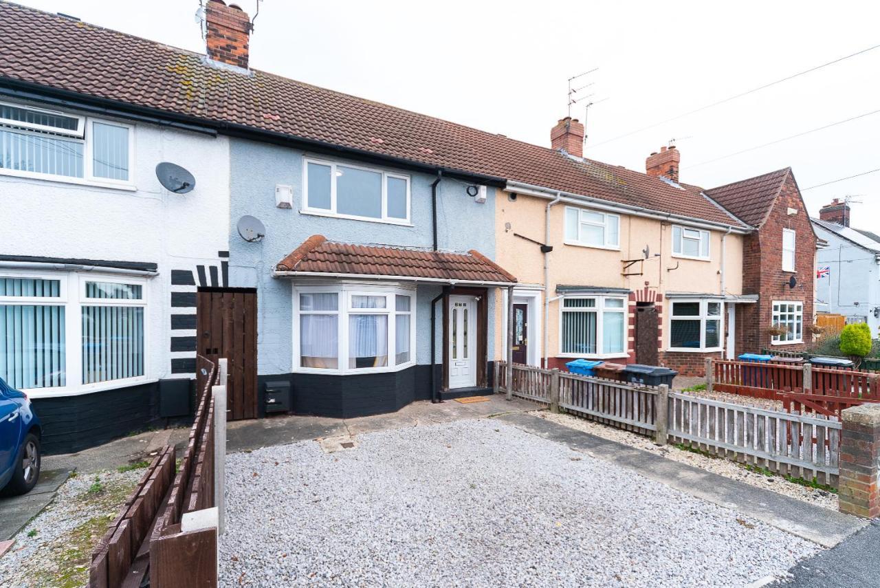 J'S Home Away From Home Fresh 2 Bedroom Garden Parking Kingston upon Hull Exterior foto